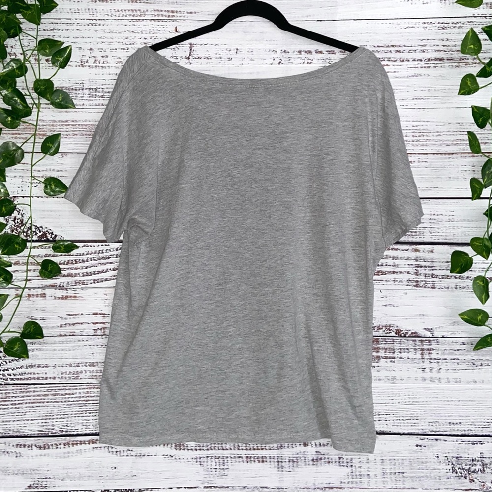 Graphic Tee - Picture 2 of 4